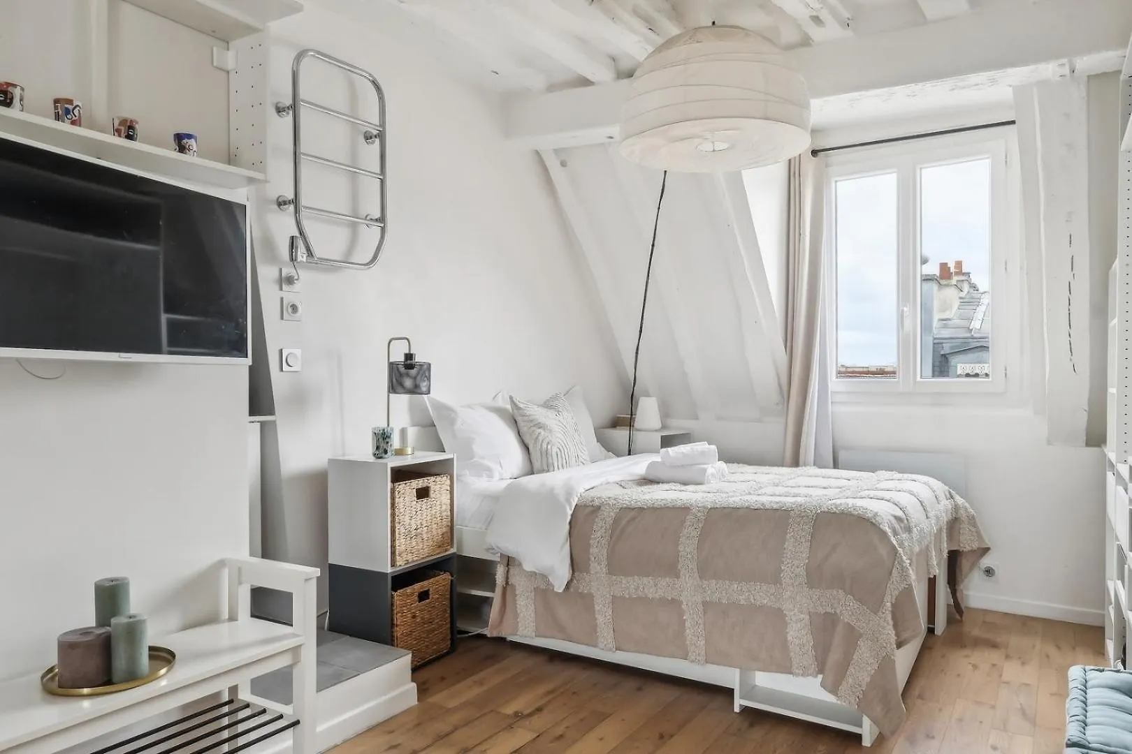 דירה פריז Bnbnook - Chic Studio - Steps From Les Halles & The Louvre