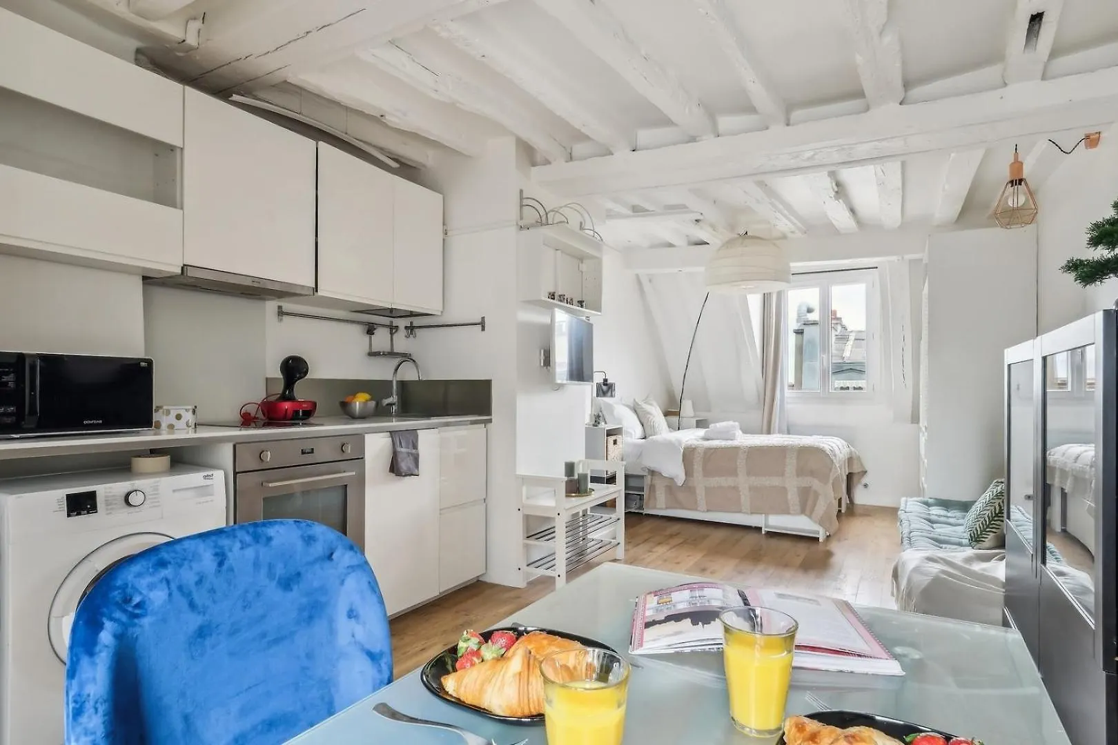 דירה פריז Bnbnook - Chic Studio - Steps From Les Halles & The Louvre
