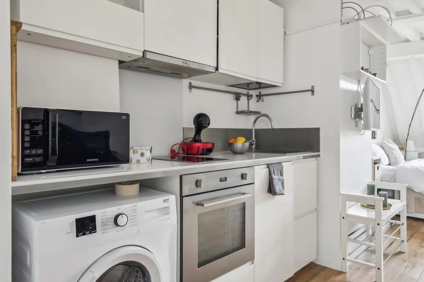 Bnbnook - Chic Studio - Steps From Les Halles & The Louvre Paris Apartment